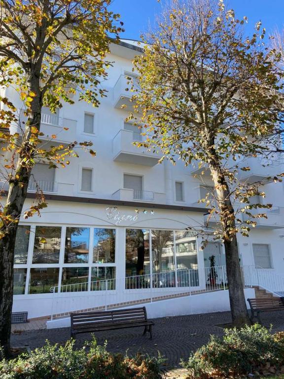 Residence Cigno Rimini Eksteriør billede